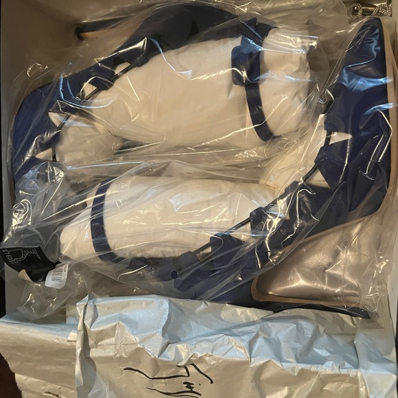 Giuseppe Zanotti’s authentic heels - Picture 3 of 7